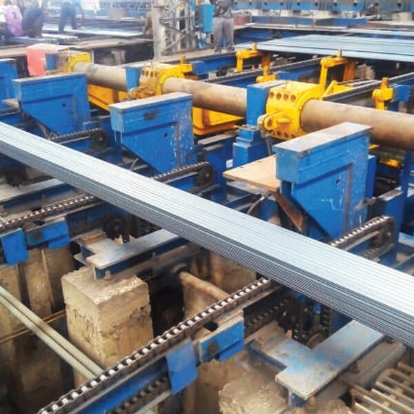 Hydraulic billet shear manufacturer and supplier in India